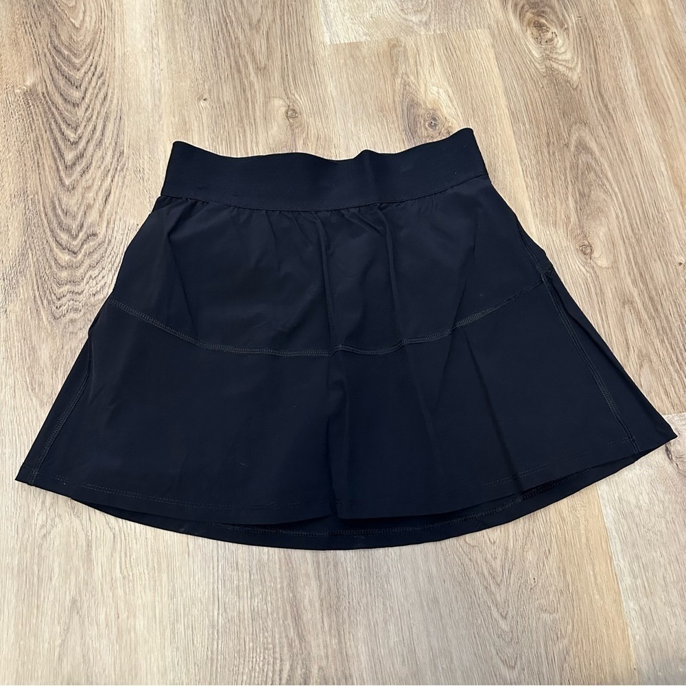 Mono B Black Athletic Skirt size S